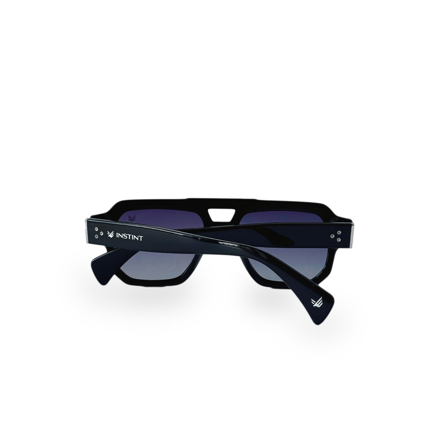 Dettaglio asta occhiali TAORMINA nero con logo Instint